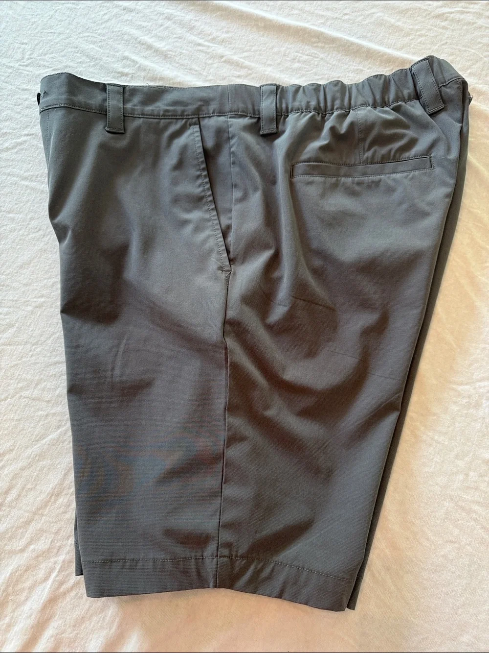 Banana Republic Flat Front Shorts Mens 34  Gray Golf beach vacation casual